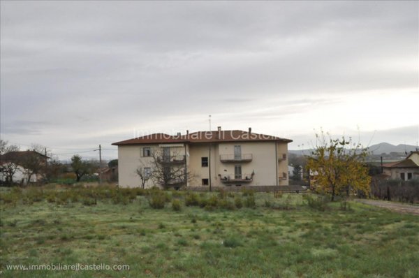 terreno edificabile in vendita a Castiglione del Lago