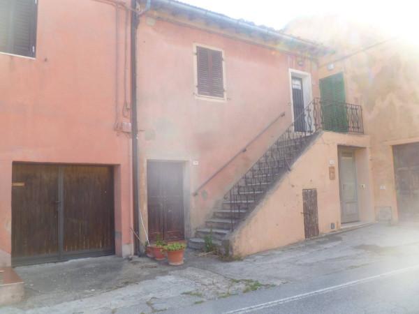casa indipendente in vendita a Castiglione del Lago