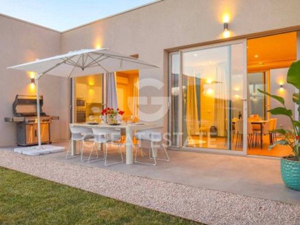 casa indipendente in vendita a Castiglione del Lago