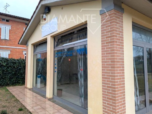 negozio in vendita a Castiglione del Lago