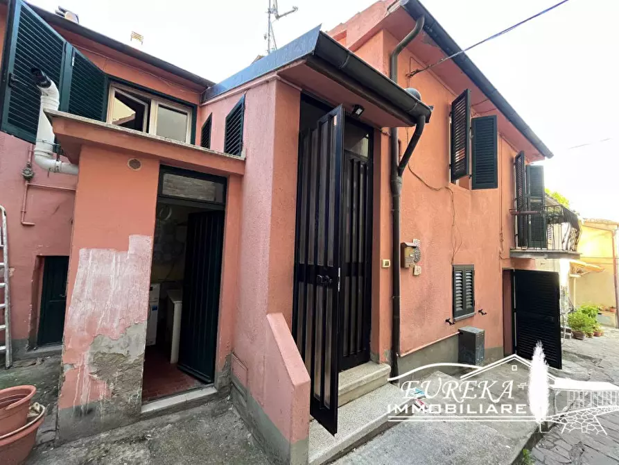 casa indipendente in vendita a Castiglione del Lago