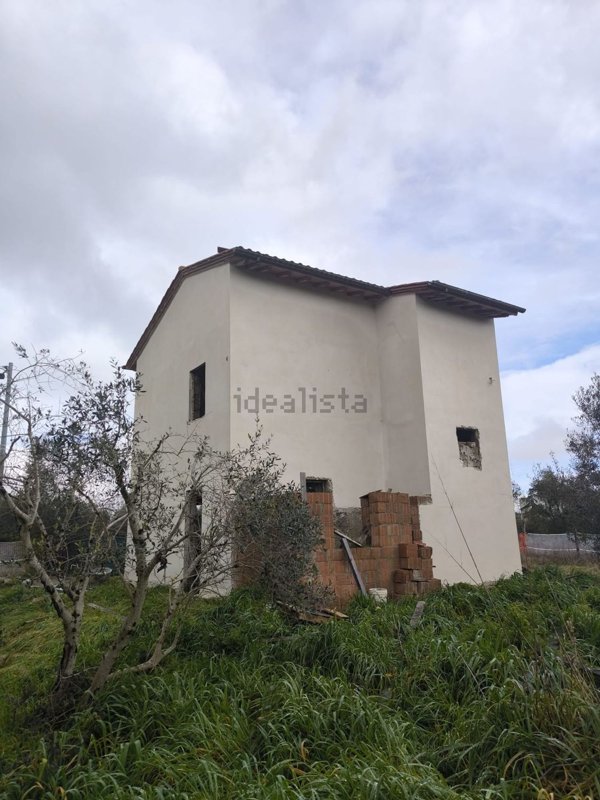 casa indipendente in vendita a Castiglione del Lago