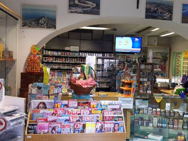 negozio in vendita a Castiglione del Lago