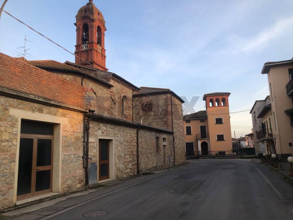 casa indipendente in vendita a Castiglione del Lago