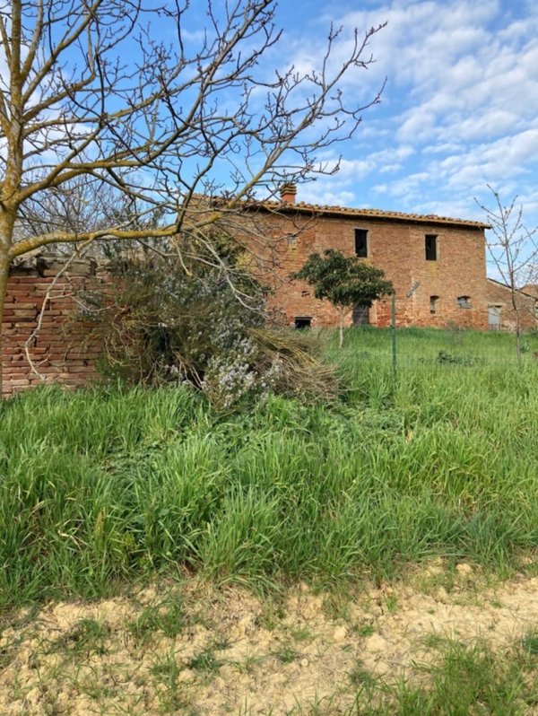 casa indipendente in vendita a Castiglione del Lago