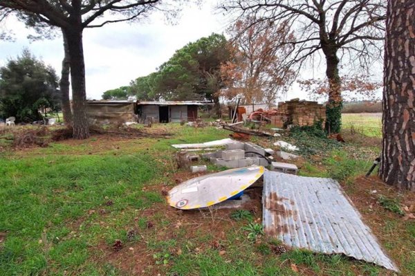 casa indipendente in vendita a Castiglione del Lago