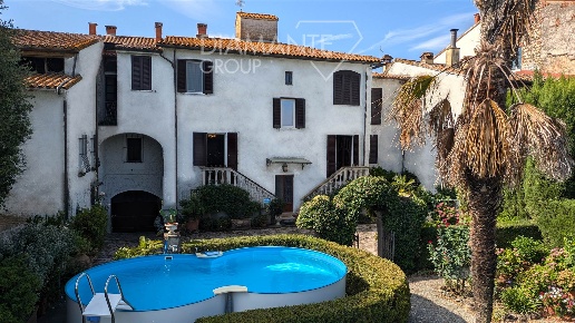 casa indipendente in vendita a Castiglione del Lago
