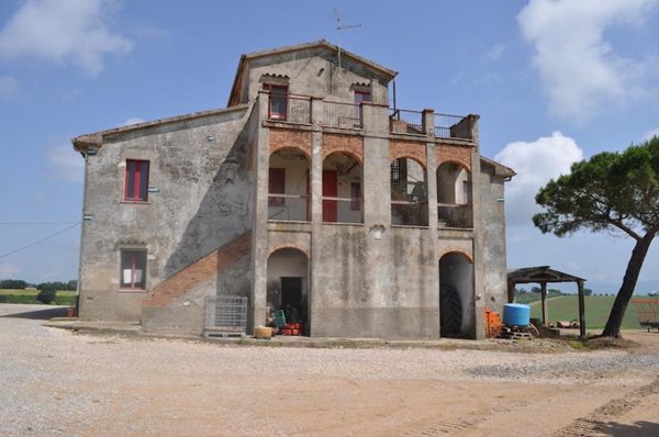 casale in vendita a Castiglione del Lago