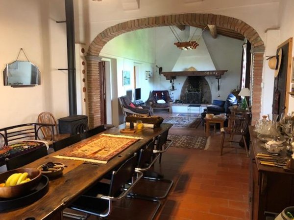 casale in vendita a Castiglione del Lago in zona Macchie
