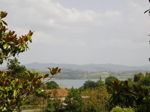 casale in vendita a Castiglione del Lago