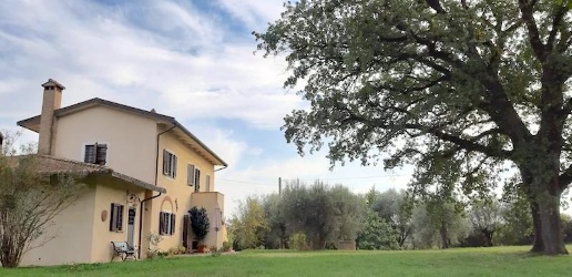 casale in vendita a Castiglione del Lago