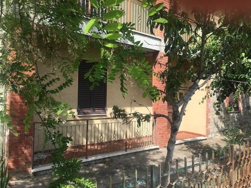 casa indipendente in vendita a Castiglione del Lago