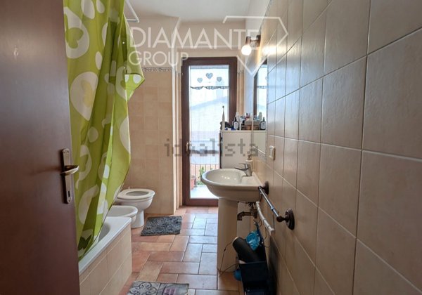 casa indipendente in vendita a Castiglione del Lago