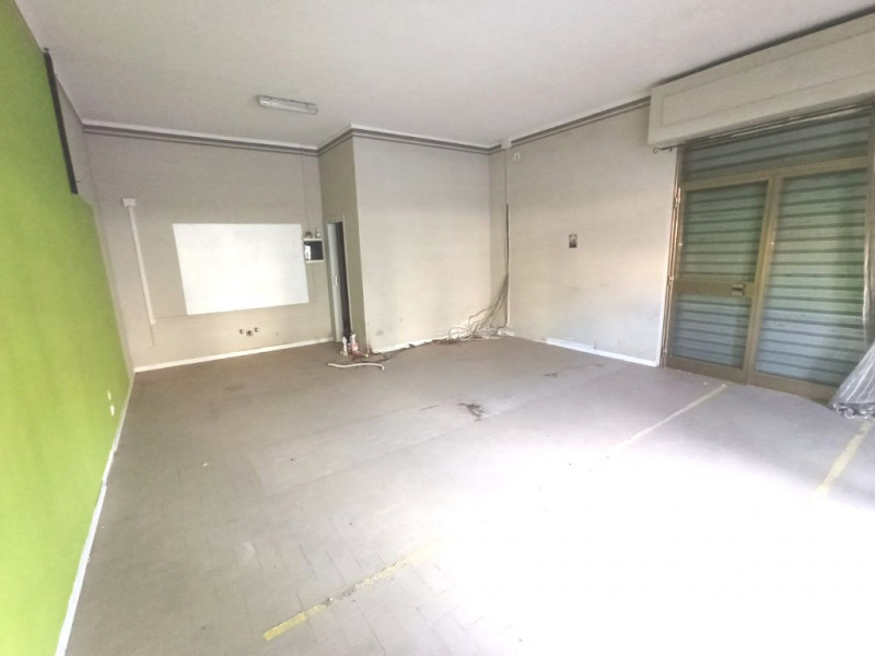 negozio in vendita a Castiglione del Lago