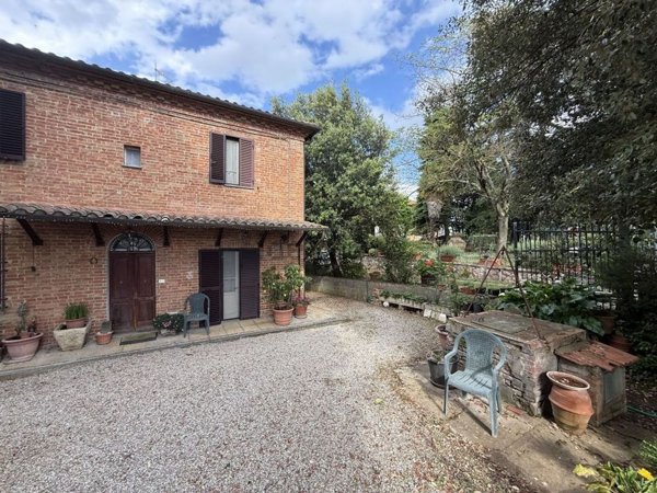 casa indipendente in vendita a Castiglione del Lago