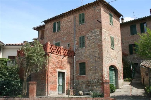 intera palazzina in vendita a Castiglione del Lago in zona Macchie