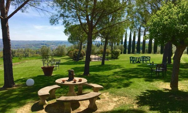 casale in vendita a Castiglione del Lago