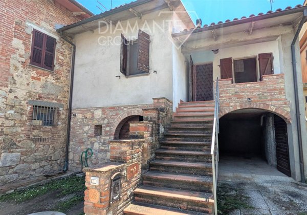 casa indipendente in vendita a Castiglione del Lago