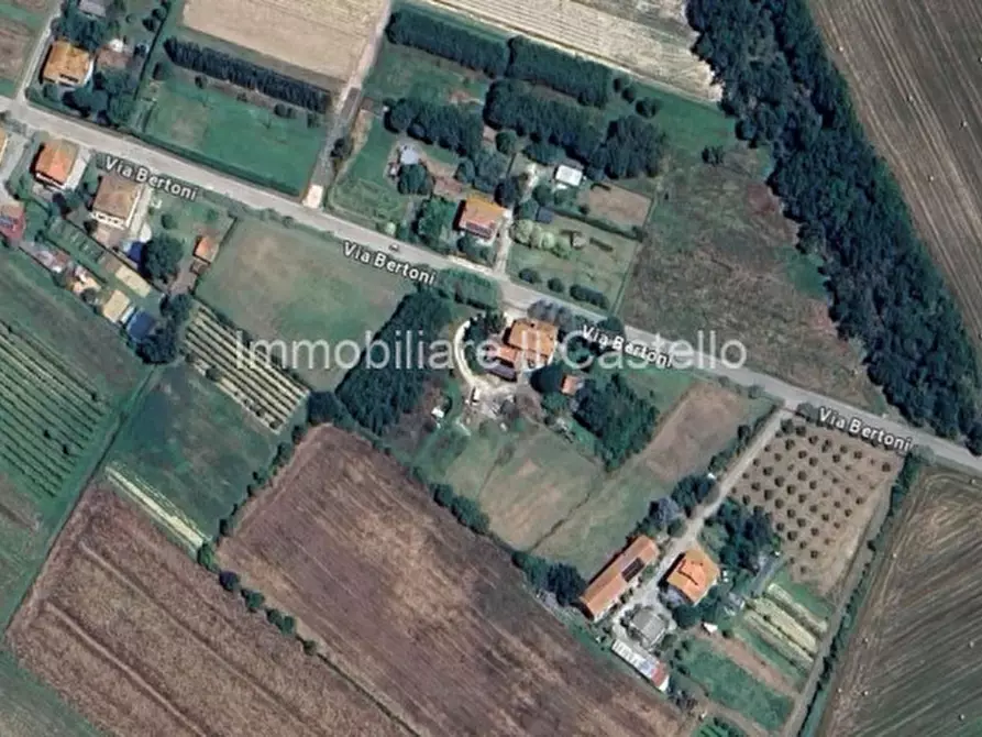terreno edificabile in vendita a Castiglione del Lago in zona Piana