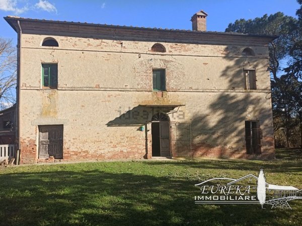 casale in vendita a Castiglione del Lago