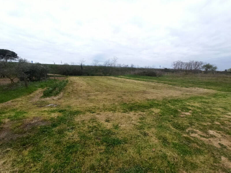 terreno edificabile in vendita a Castiglione del Lago