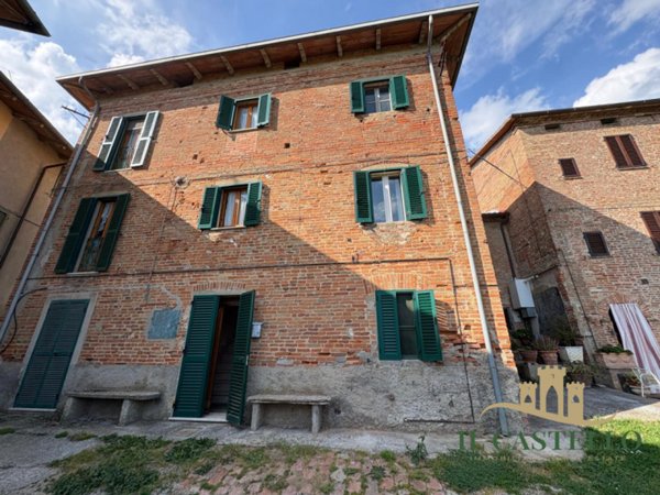 ufficio in vendita a Castiglione del Lago in zona Casamaggiore