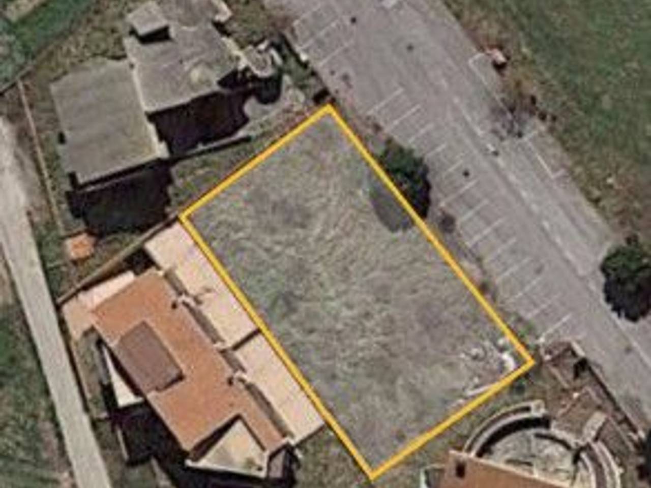 terreno edificabile in vendita a Castiglione del Lago