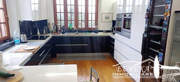 villa in vendita a Castiglione del Lago in zona Casamaggiore
