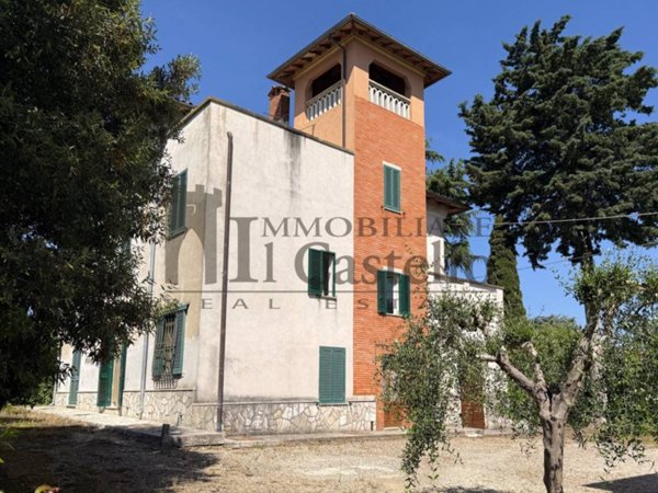 casa indipendente in vendita a Castiglione del Lago in zona Casamaggiore
