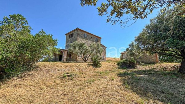 casa indipendente in vendita a Castiglione del Lago in zona Panicarola