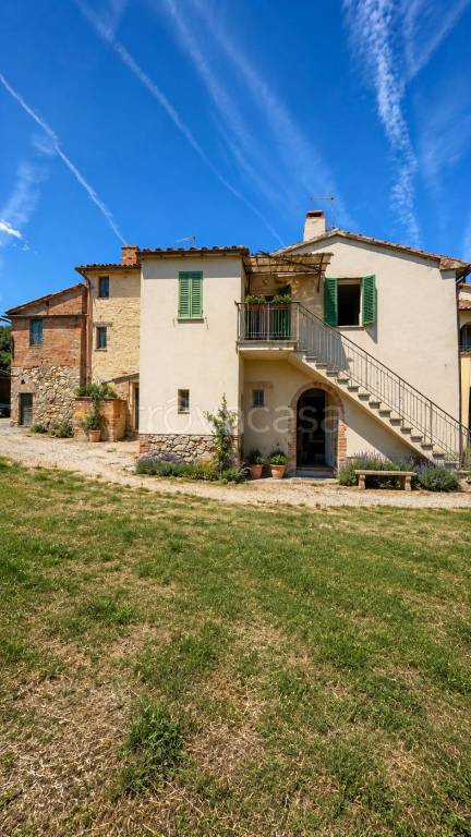 casa indipendente in vendita a Castiglione del Lago