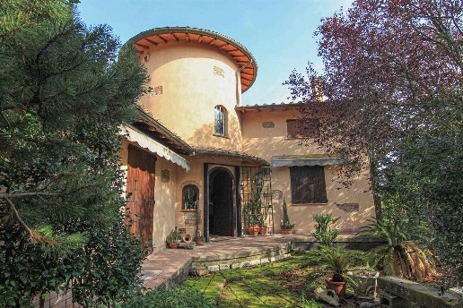 casa indipendente in vendita a Castiglione del Lago in zona Macchie
