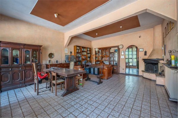 casa indipendente in vendita a Castiglione del Lago in zona Macchie
