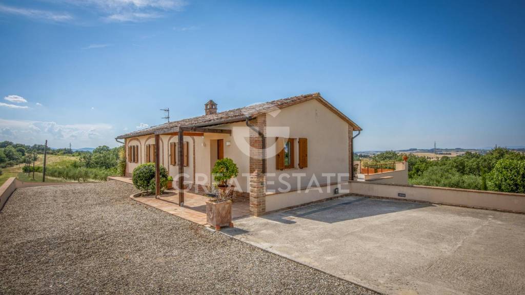 casa indipendente in vendita a Castiglione del Lago in zona Villastrada
