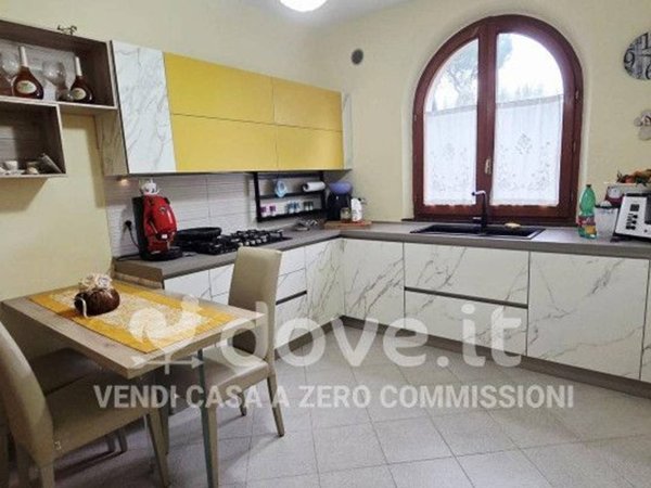 casa indipendente in vendita a Castiglione del Lago
