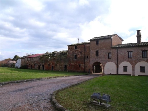 casale in vendita a Castiglione del Lago