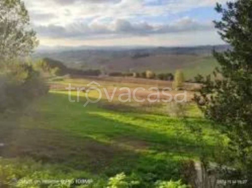 casa indipendente in vendita a Castiglione del Lago