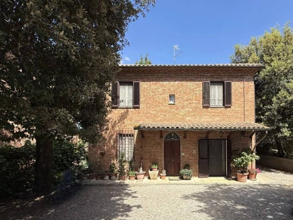 casa indipendente in vendita a Castiglione del Lago in zona Petrignano del Lago