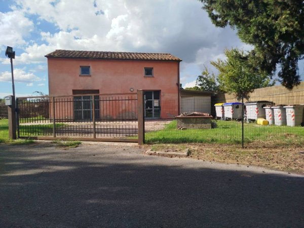 negozio in vendita a Castiglione del Lago