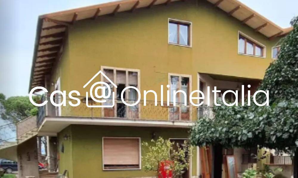 casa indipendente in vendita a Castiglione del Lago