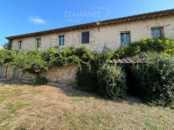 casa indipendente in vendita a Castiglione del Lago in zona Piana