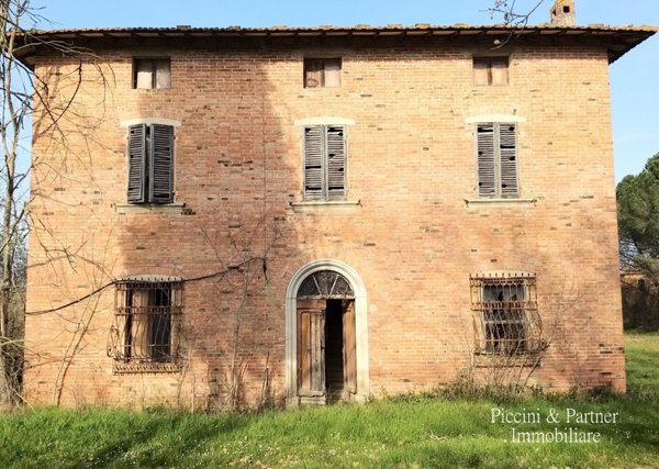 casa indipendente in vendita a Castiglione del Lago