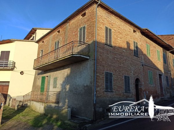 appartamento in vendita a Castiglione del Lago in zona Gioiella