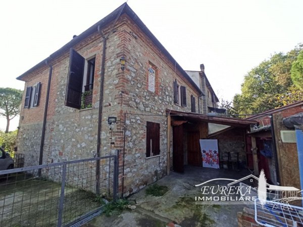 casa semindipendente in vendita a Castiglione del Lago