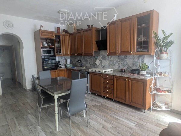 appartamento in vendita a Castiglione del Lago in zona Petrignano del Lago