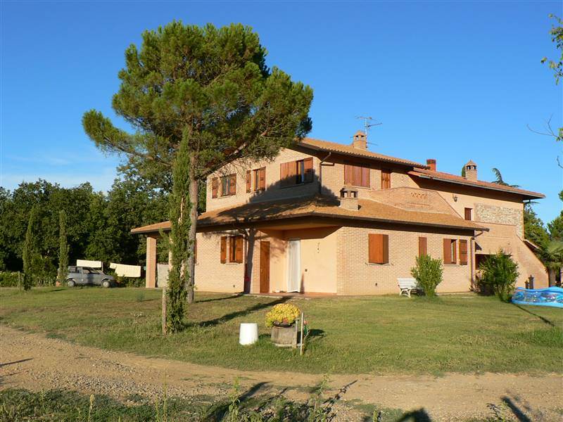 azienda agricola in vendita a Castiglione del Lago