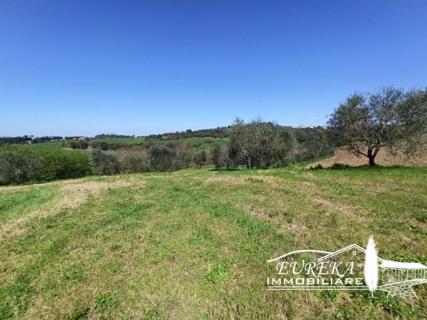 terreno in vendita a Castiglione del Lago