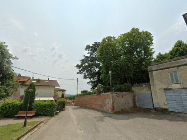 ufficio in vendita a Castiglione del Lago in zona Porto