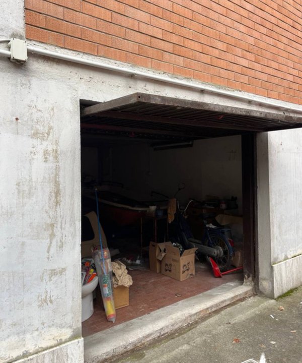 box auto in vendita a Castiglione del Lago