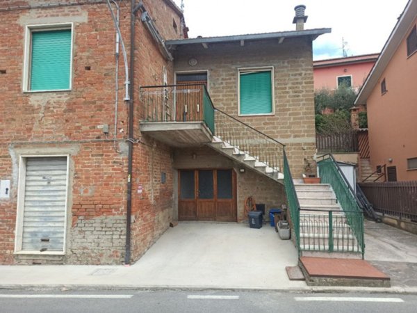 appartamento in vendita a Castiglione del Lago in zona Vaiano